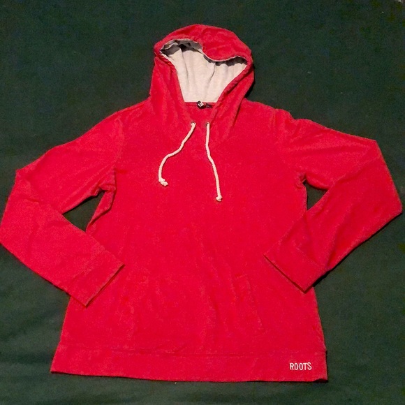 3/20$ ROOTS - Red Hoodie - Picture 1 of 4